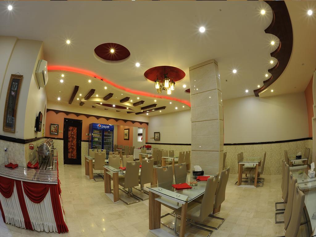 Bahla Hotel And Apartments Bagian luar foto