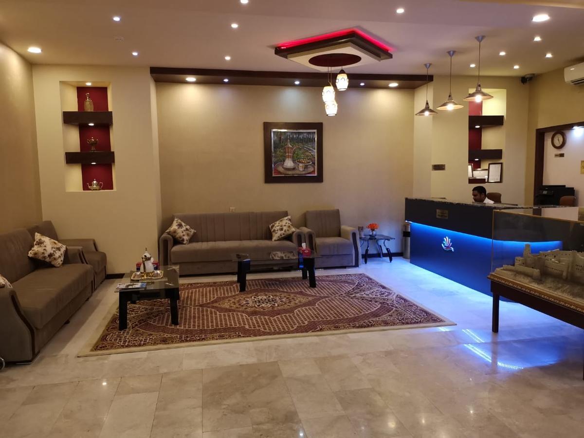 Bahla Hotel And Apartments Bagian luar foto